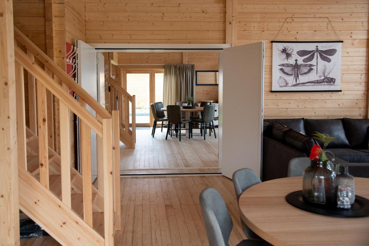 Luxe Chalets In Zeeland Aan De Kust Sint Annaland Exterior foto
